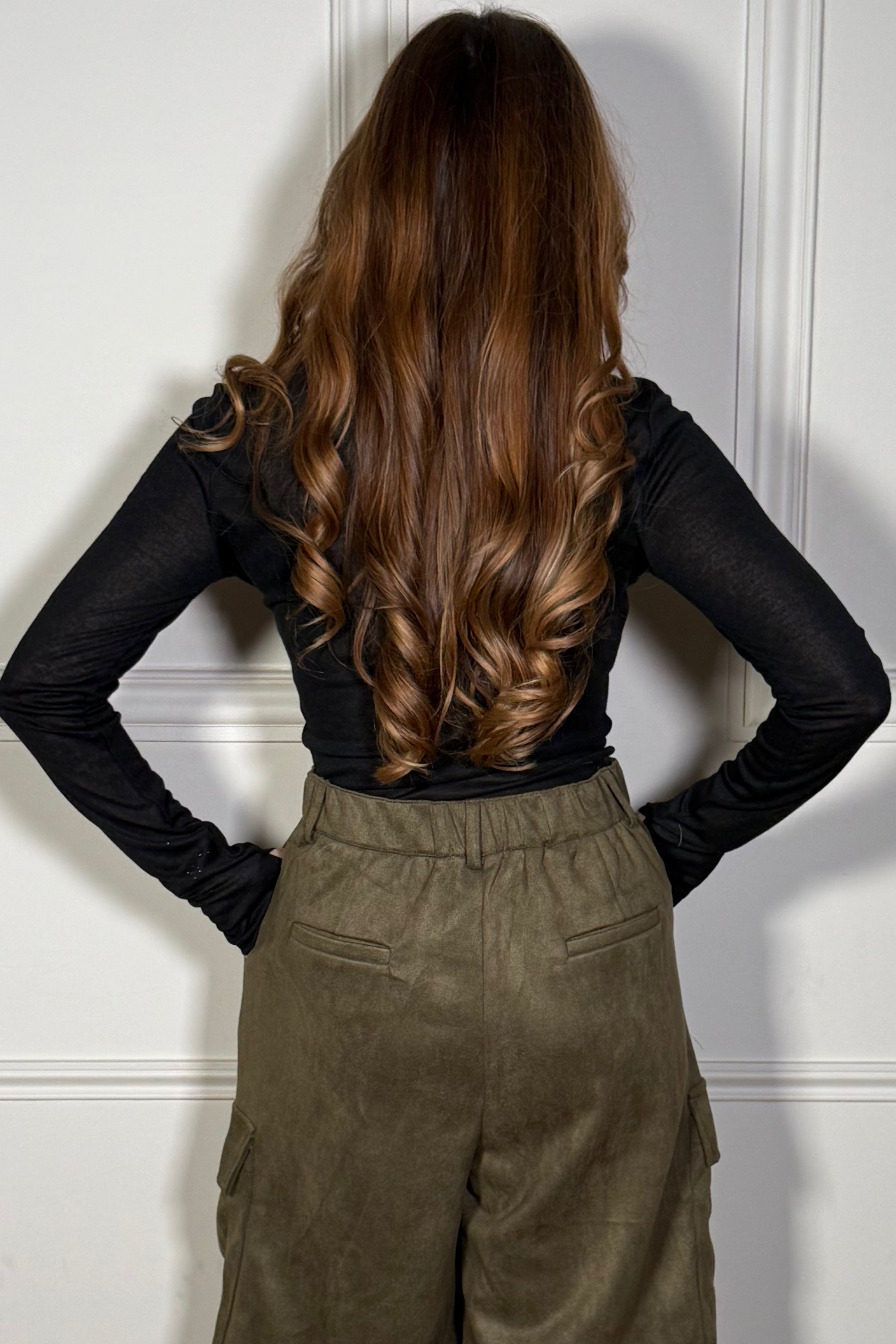 Top col arrondi casual - Vue portée de profil
