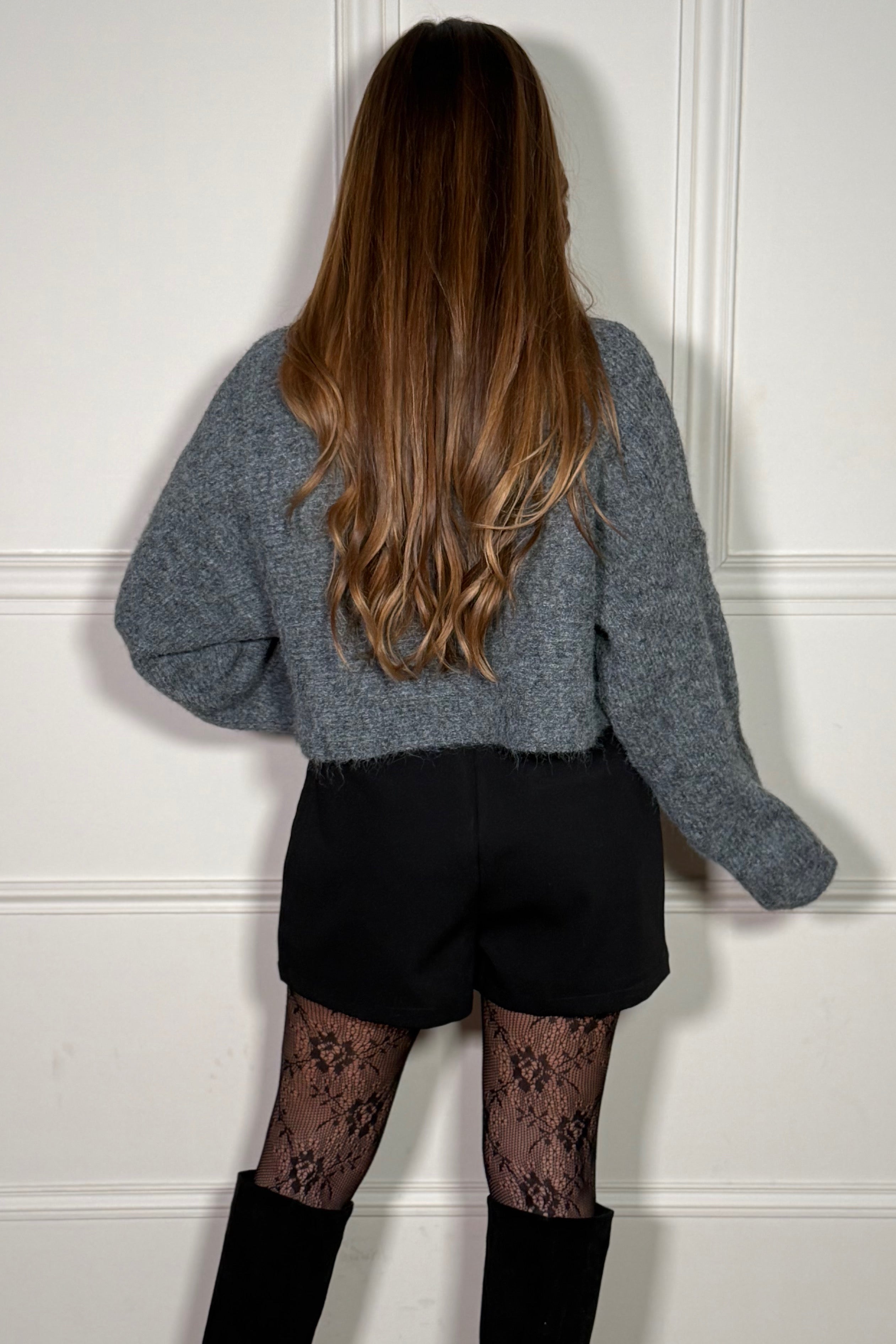 Pull Gilet Femme Col Montant Boutonné - Élégance Tricotée