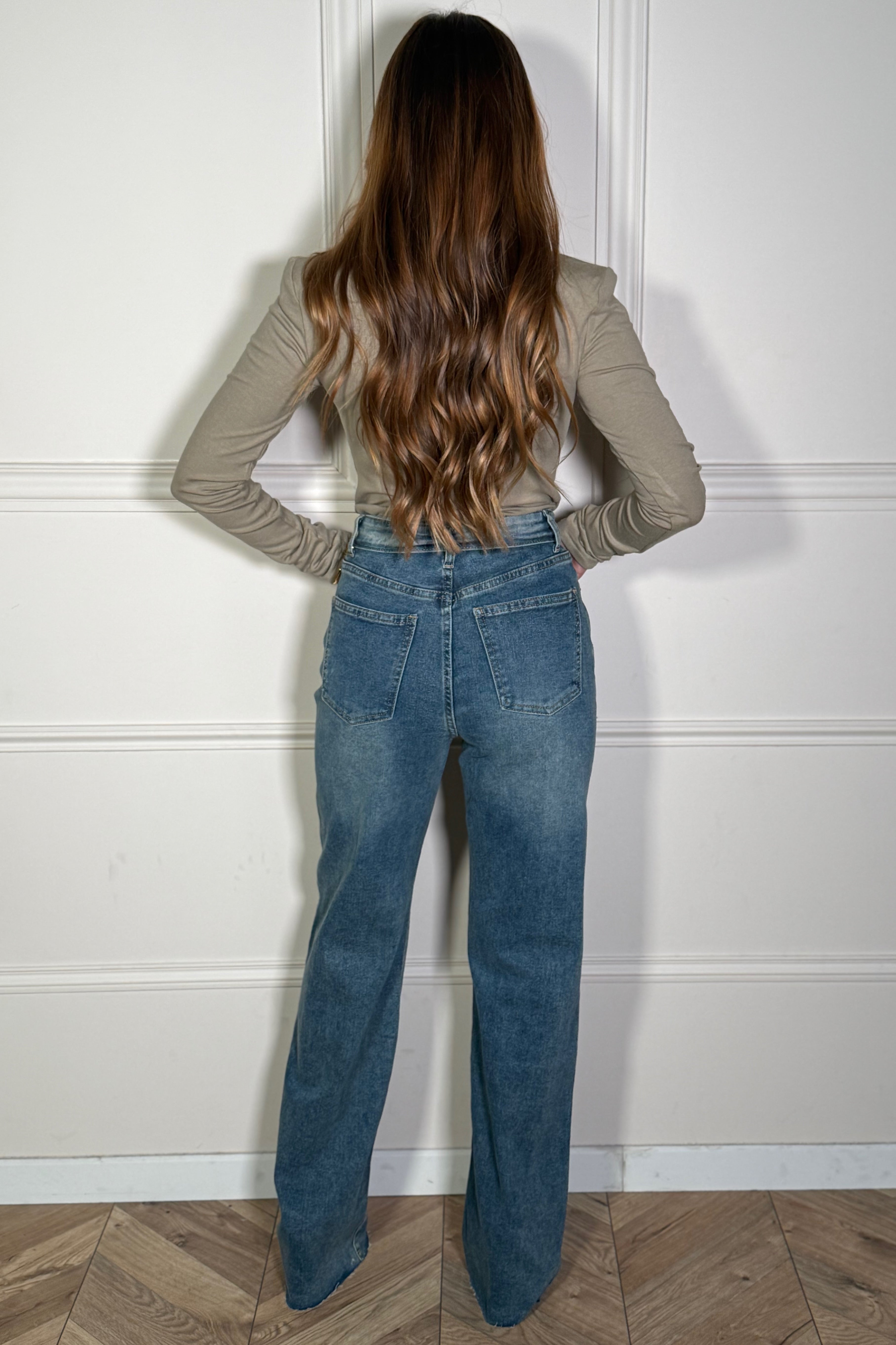 Jean Femme Coupe Droite avec Ceinture Retournée - Style Décontracté