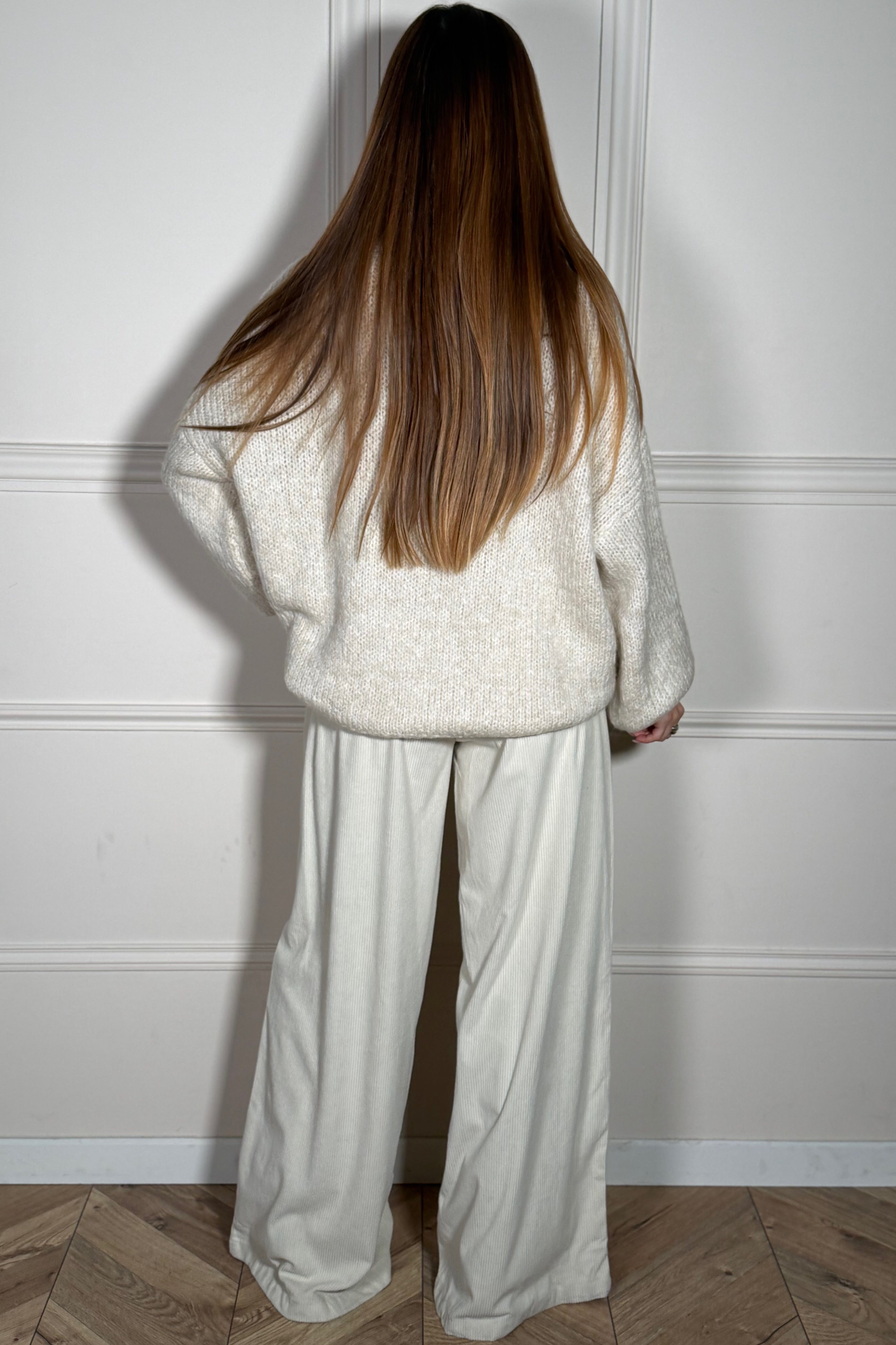 Pantalon Velours Côtelé - Douceur Rétro et Confort Moderne