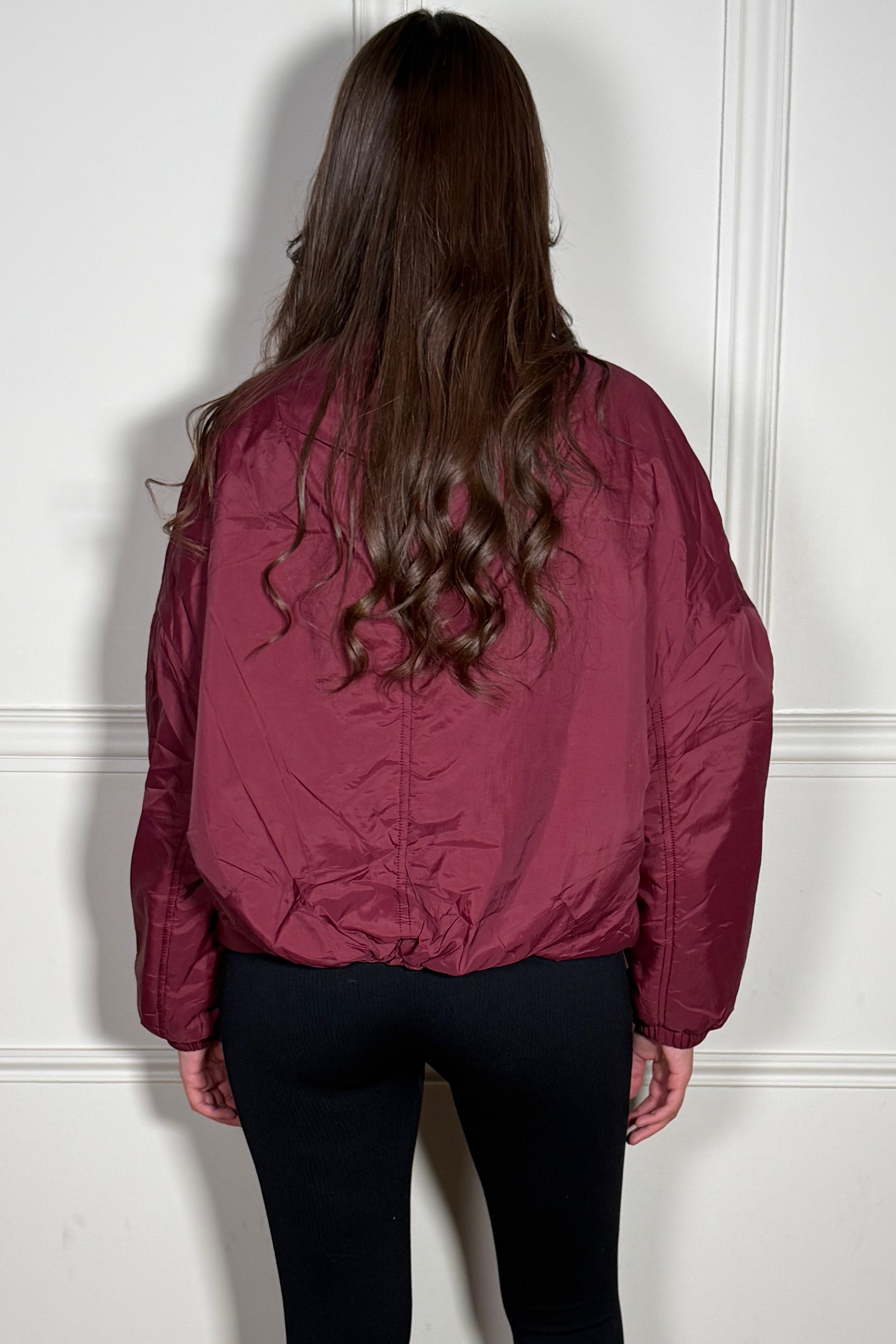 Blouson Col Montant Manches Ballon Femme - Style Audacieux et Silhouette Sculptée