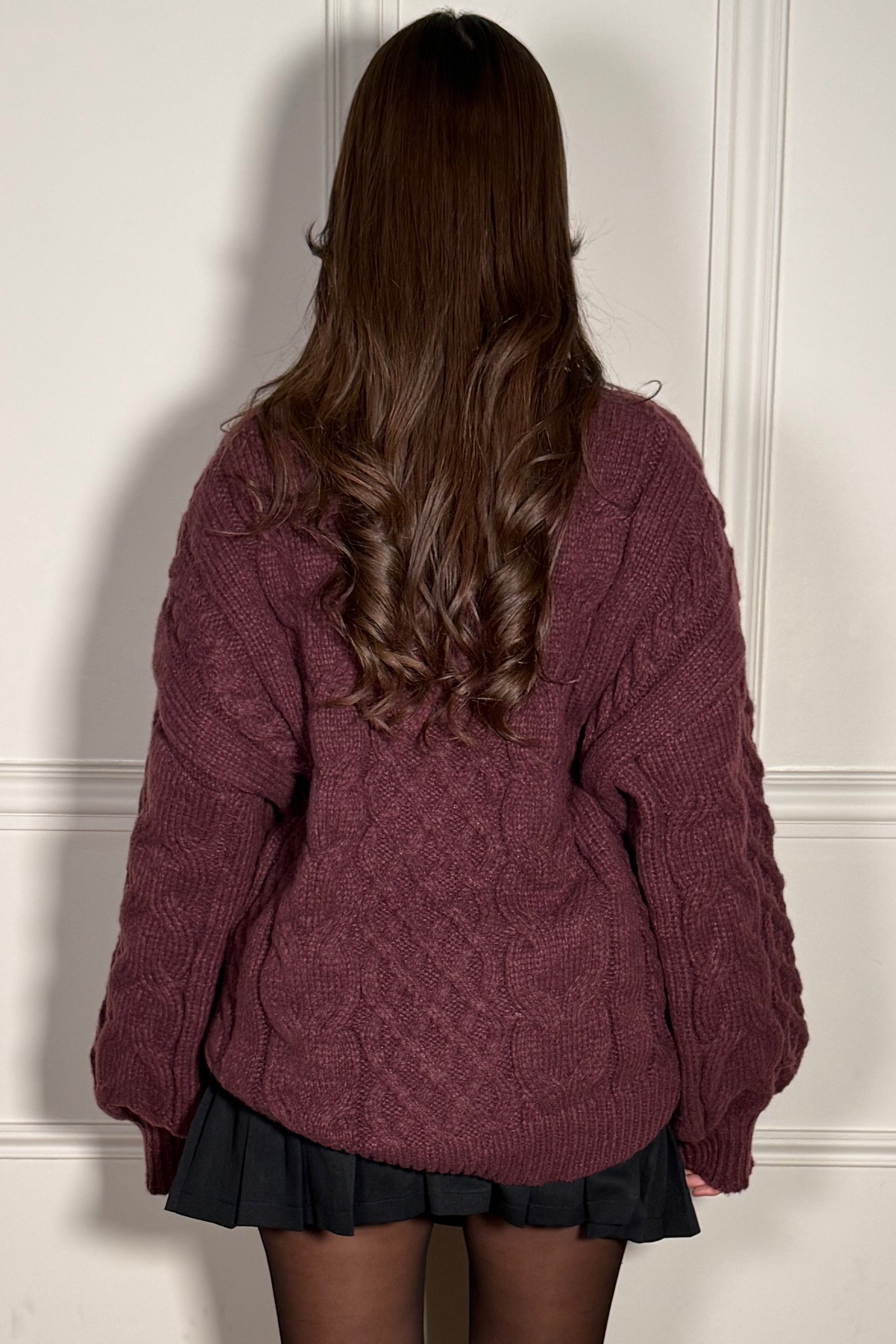 Pull Torsadé Col Rond Femme - Tricot Sculptural et Élégance Intemporelle