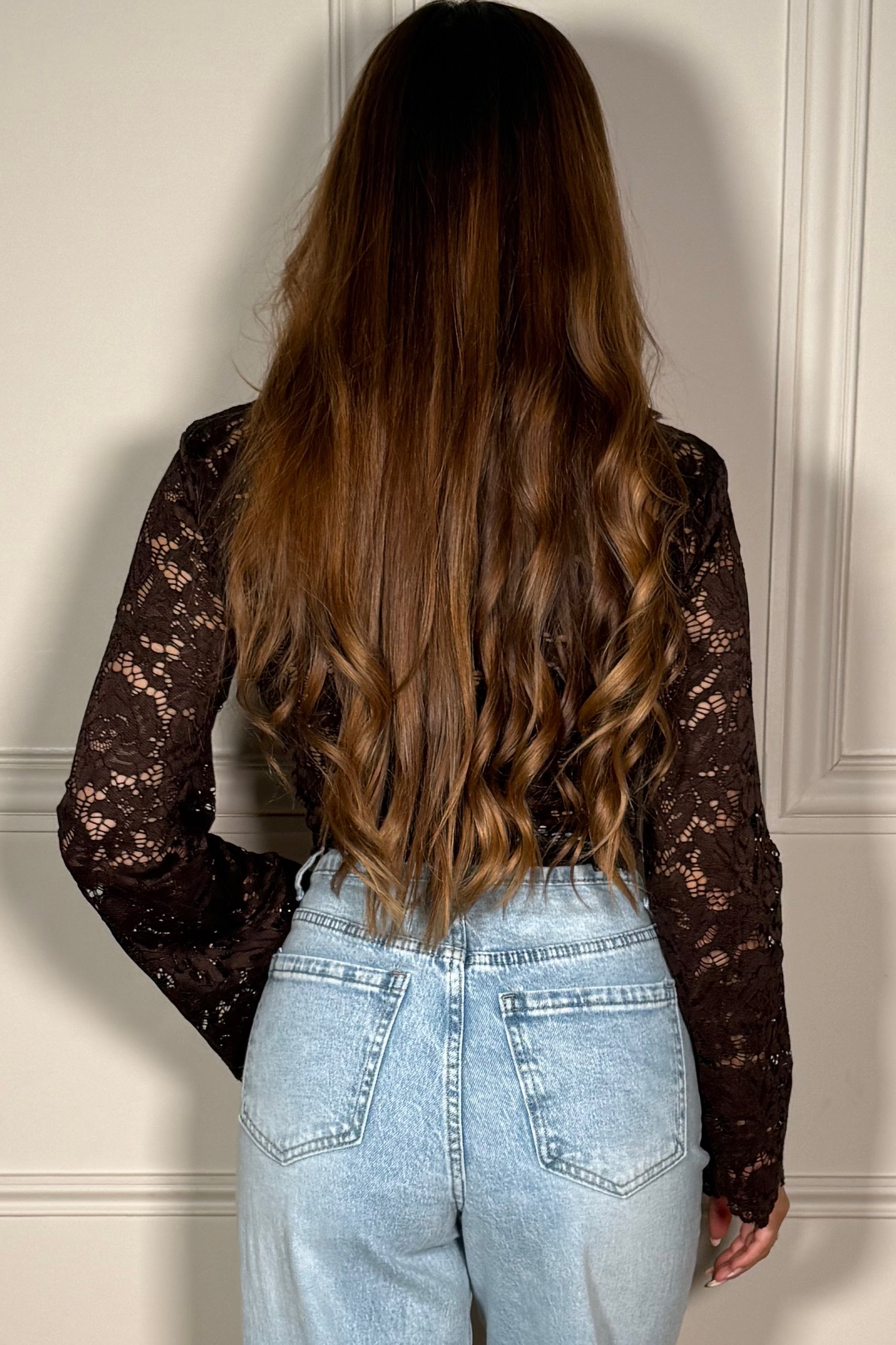 Top Cropped Dentelle Féminin - Haut Court Romantique