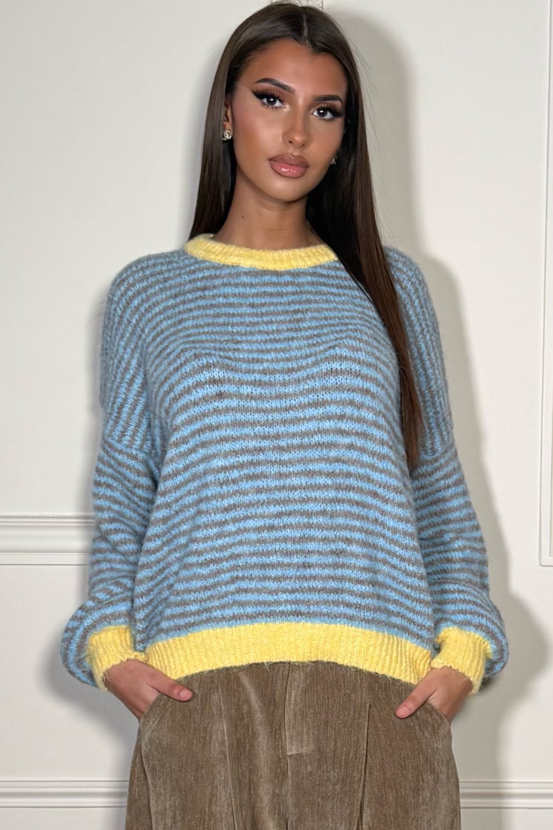 Pull Rayé en Maille Col Arrondi Femme