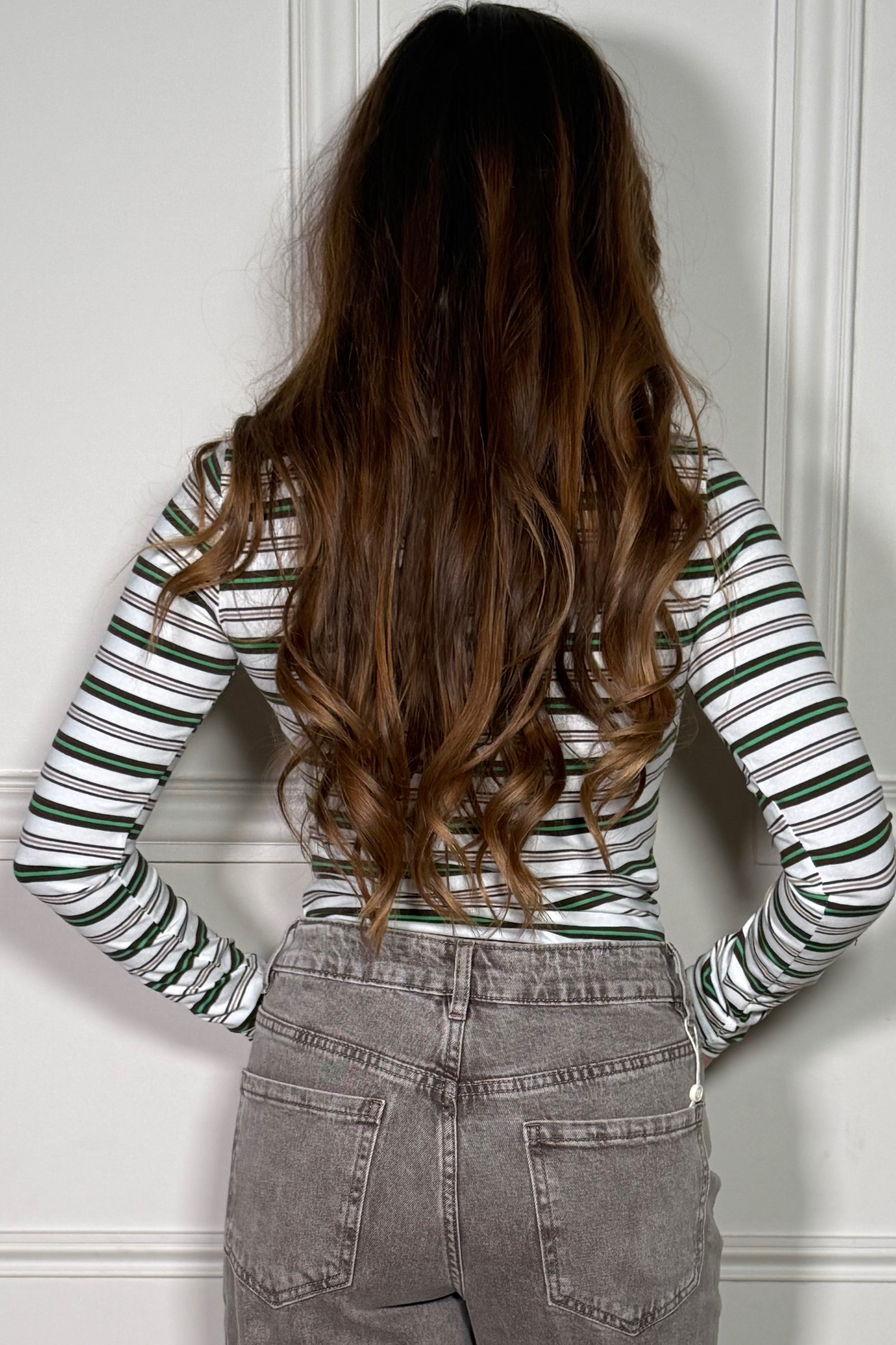 Top Rayé Col Rond Boutonné - Top Femme Rayures Élégant