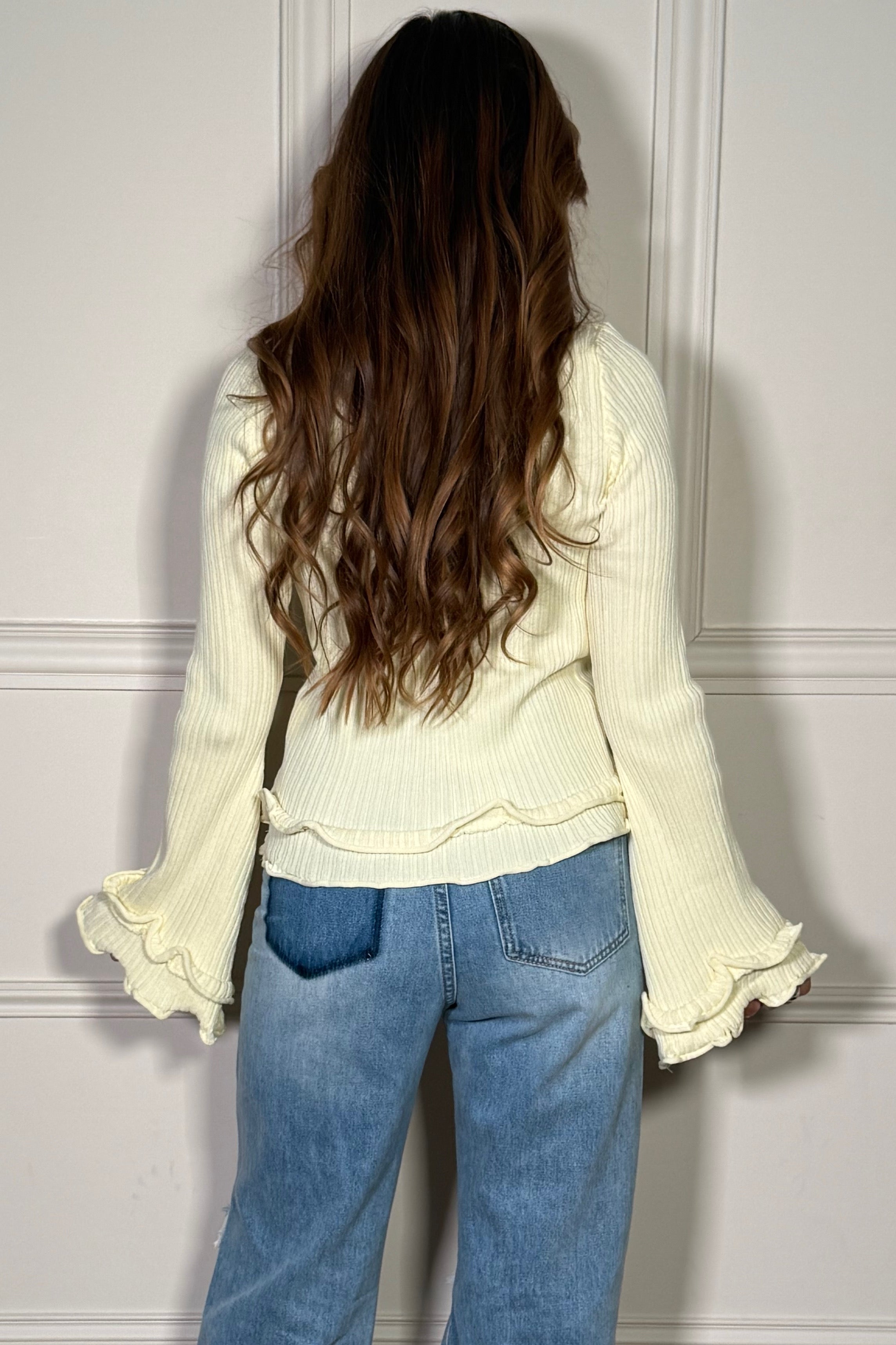 Pull Côtelé Manches Evasées Femme