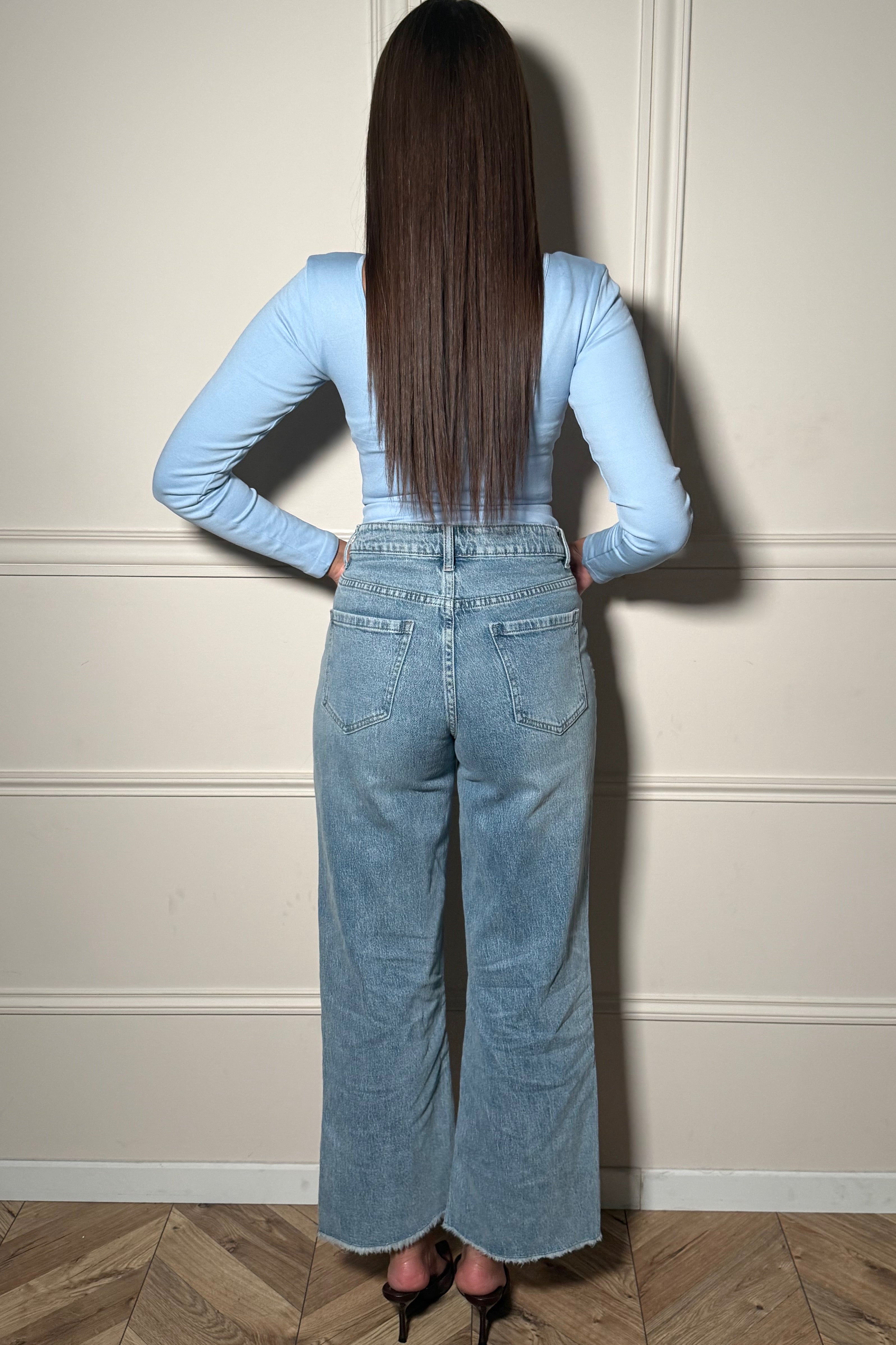 Jean Femme Coupe Large Bas Griffé Bleu - Confort & Style Décontracté