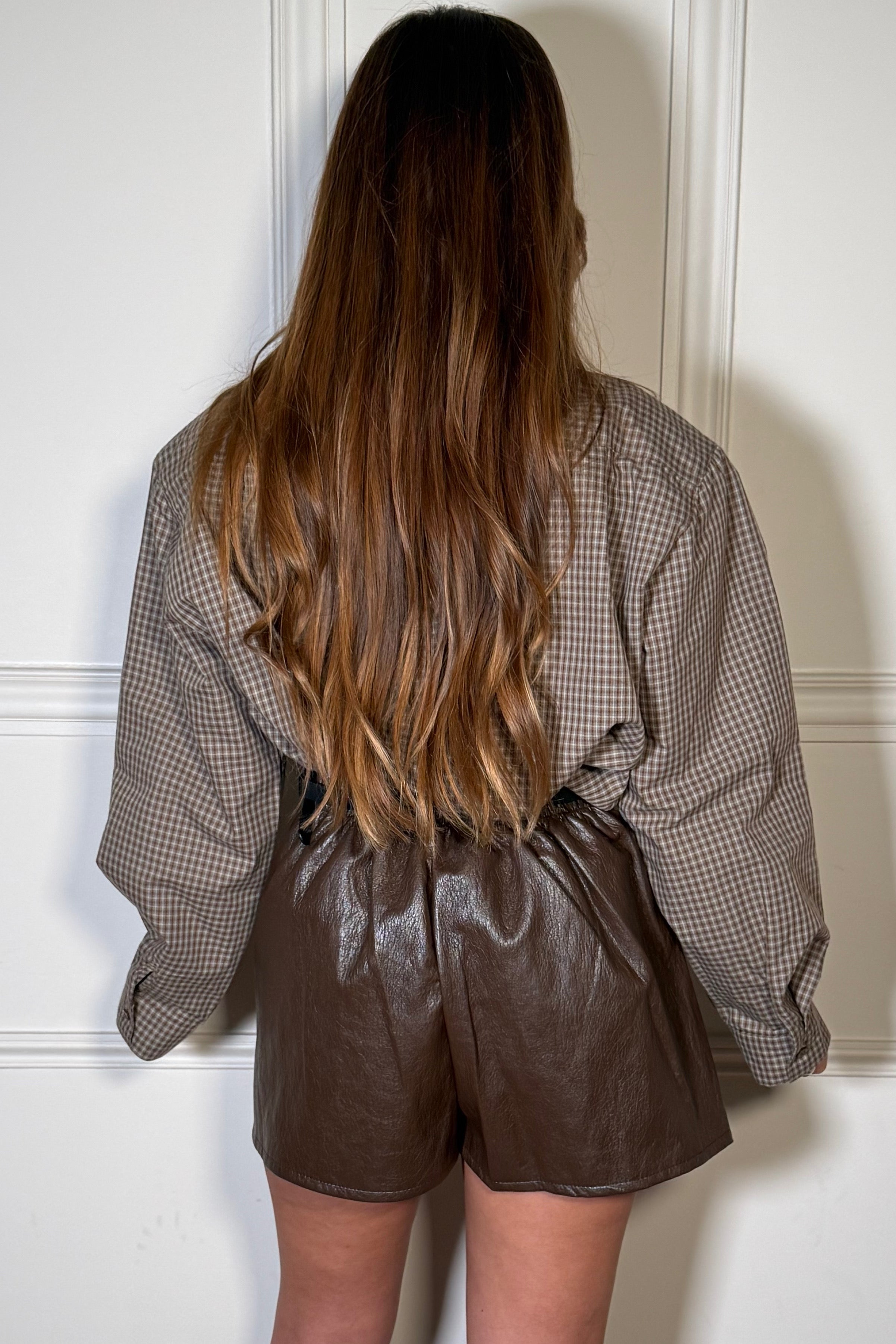 Jupe-Short Simili Cuir avec Ceinture Femme - Style Rock et Élégant