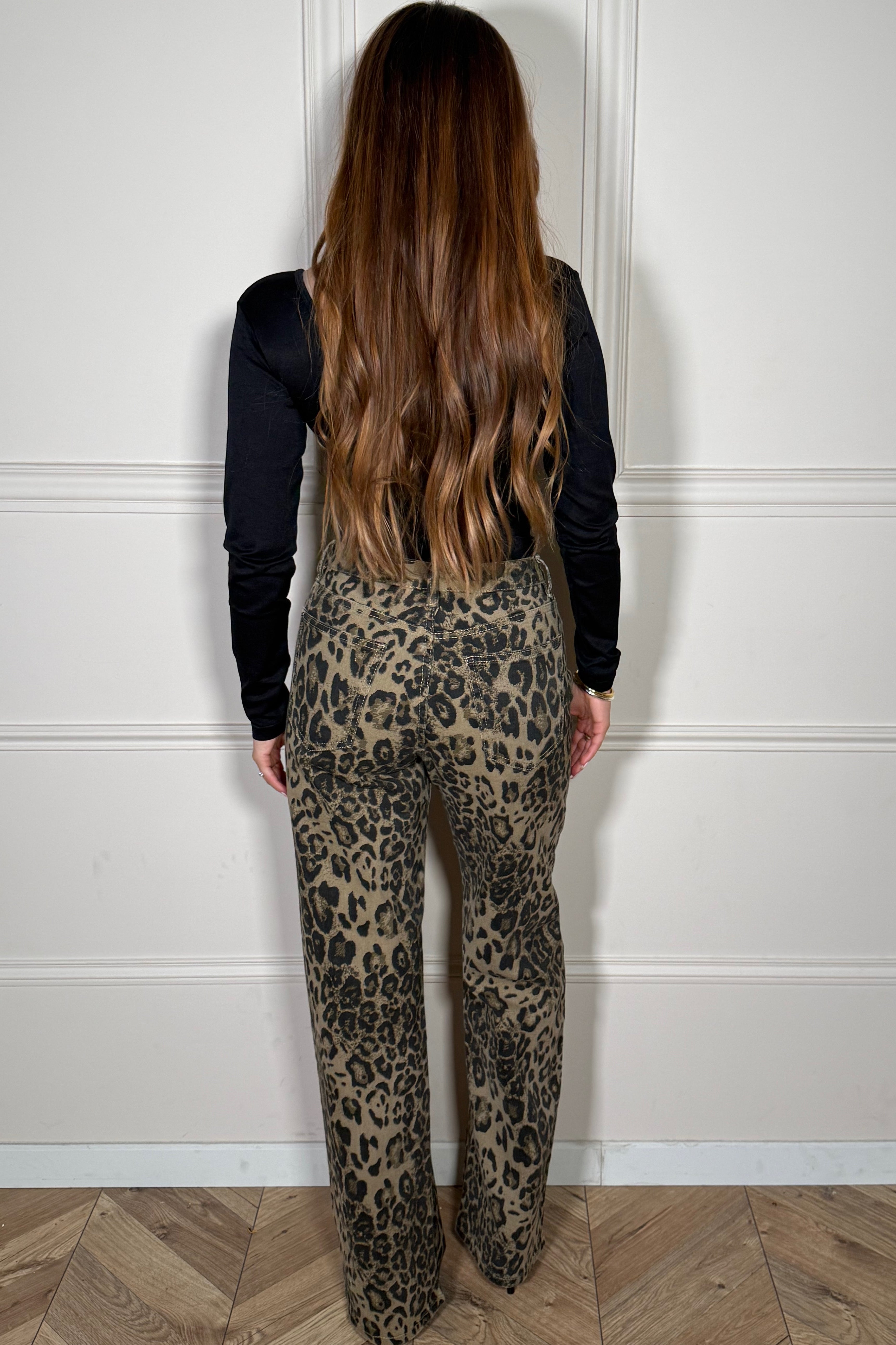 Jean Femme Coupe Droite Imprimé Léopard - Audace et Style