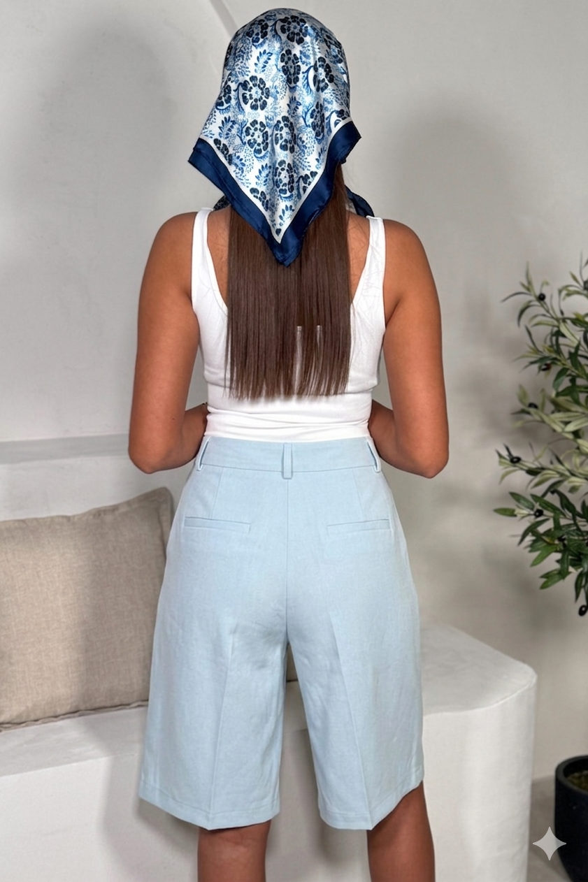 Bermuda à pinces avec poches femme