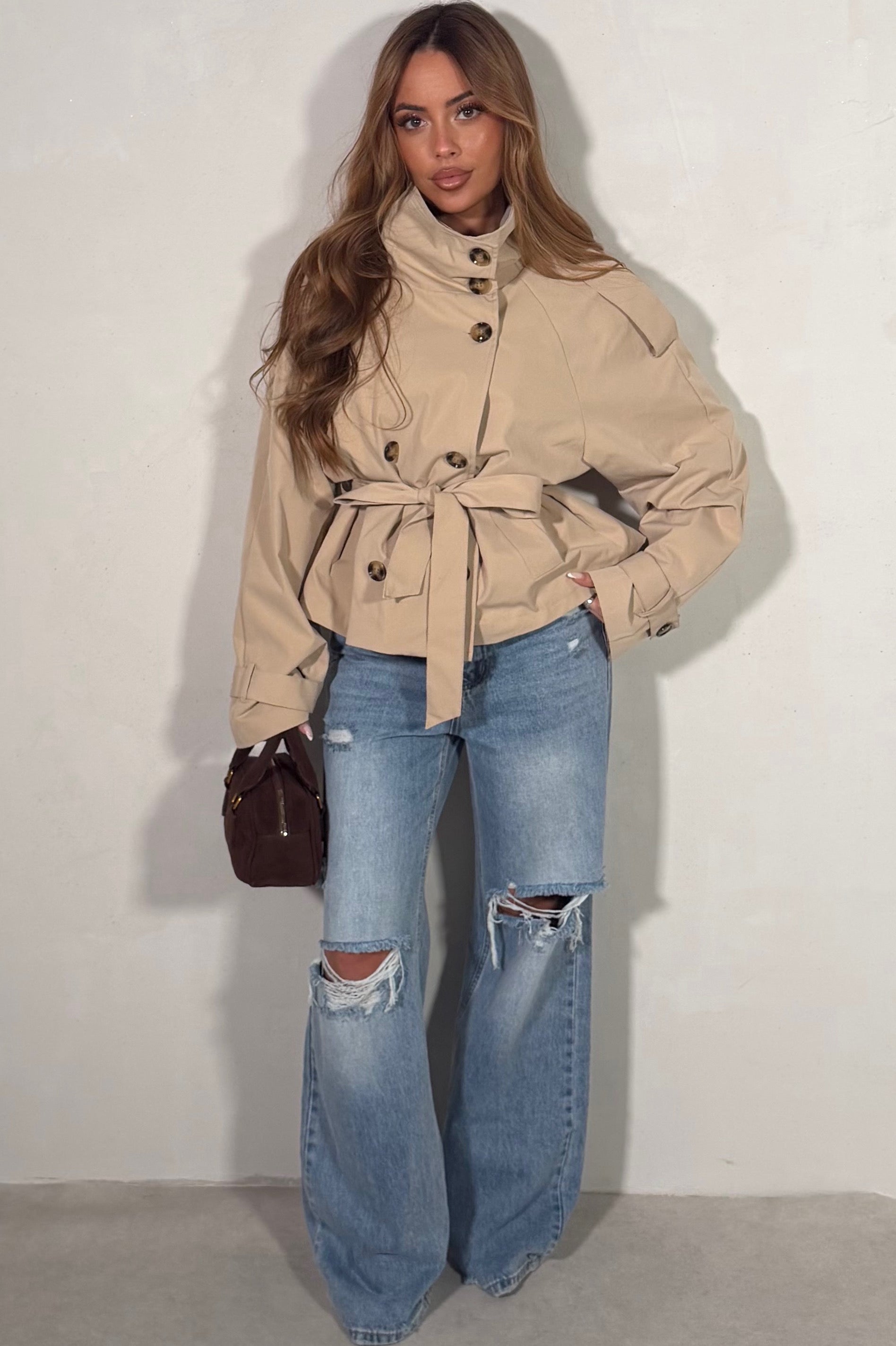 Trench court col montant femme beige, élégance moderne