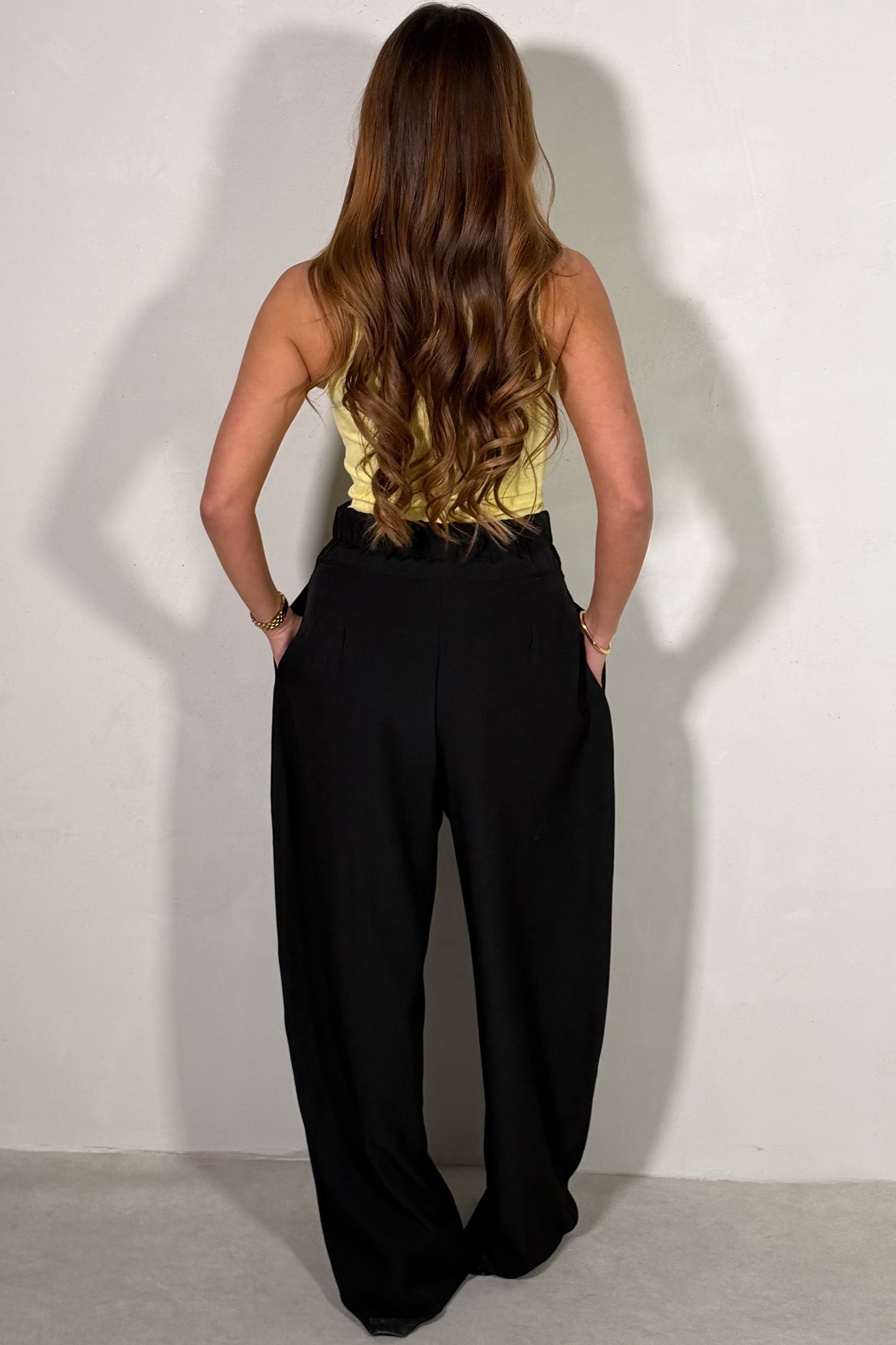 Pantalon Ample Pinces Femme - Confort Élégant Tendance