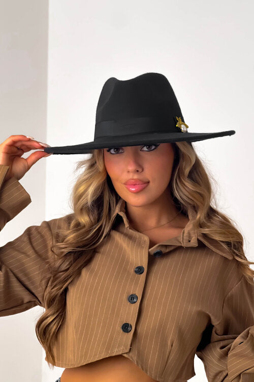 Chapeau Broche Abeille