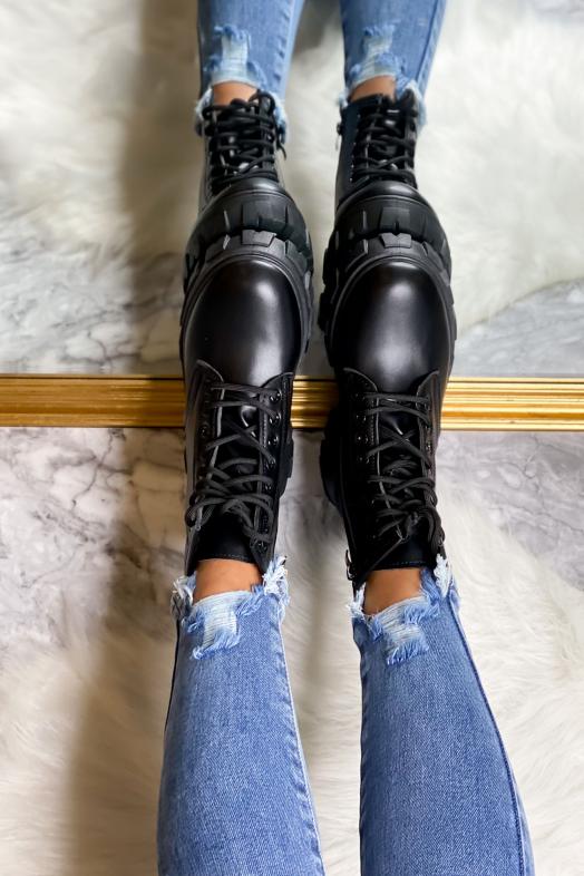 Boot’s Femme à Lacets Noir
